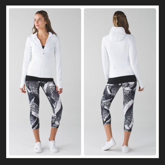lululemon athletica Pants - Lululemon Wunder Under Crop III *Full-On LuonStatic Mist White Black Leggings